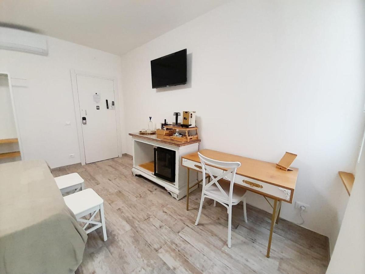 BioBenessere B&B Moto&Bike Parking Arezzo Eksteriør bilde